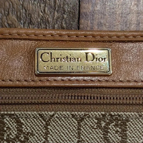 Authentic Vintage Christian Dior Bucket Bag + Pouch - Picture 13 of 16